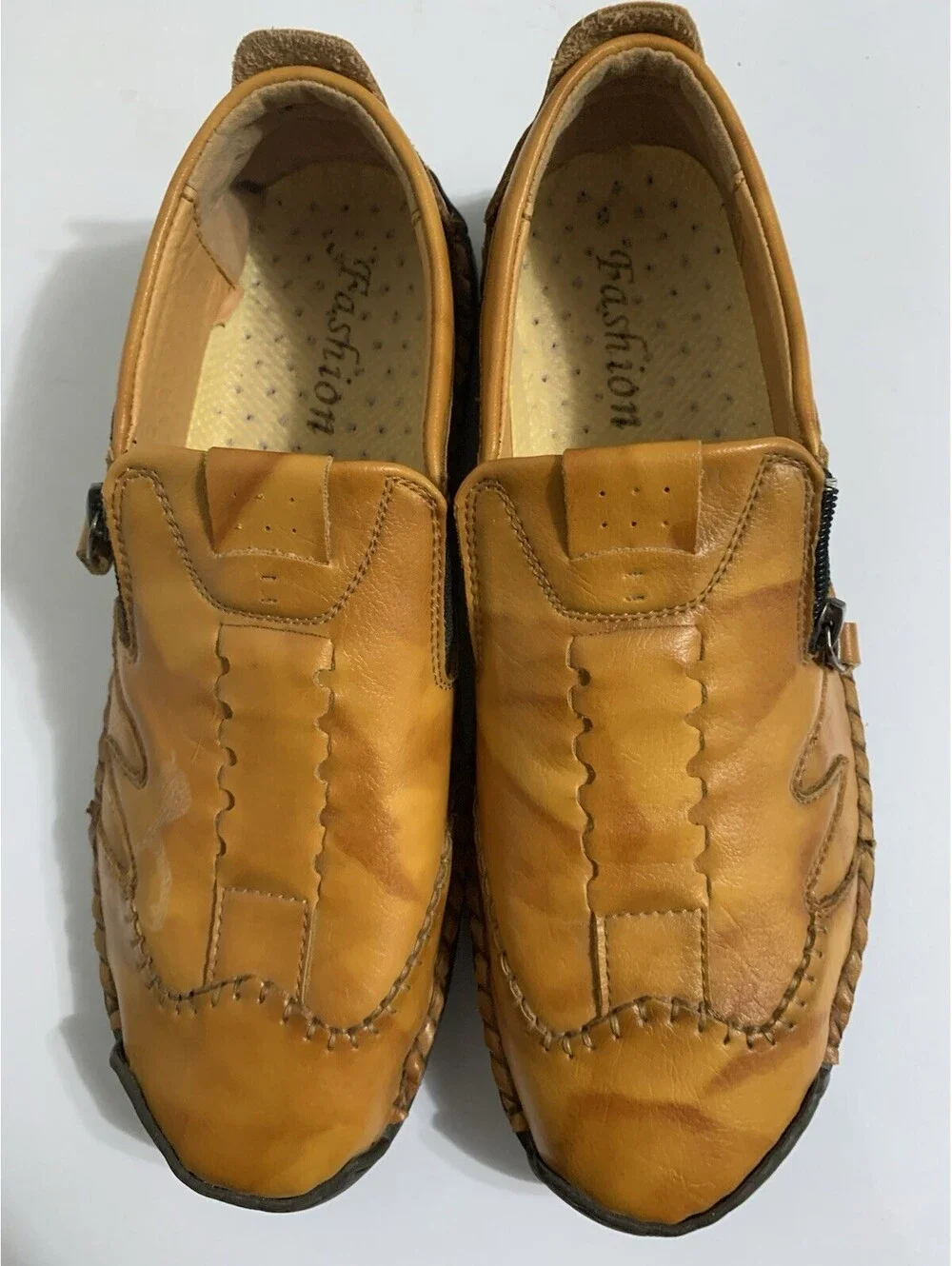 Fashion Sport Men’s Leather Slip On Shoes Size 11.5”. T34